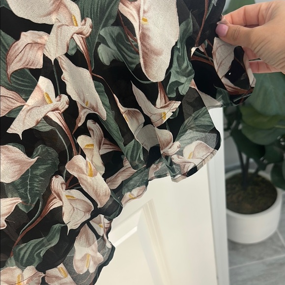 Express Romper - Picture 5 of 6